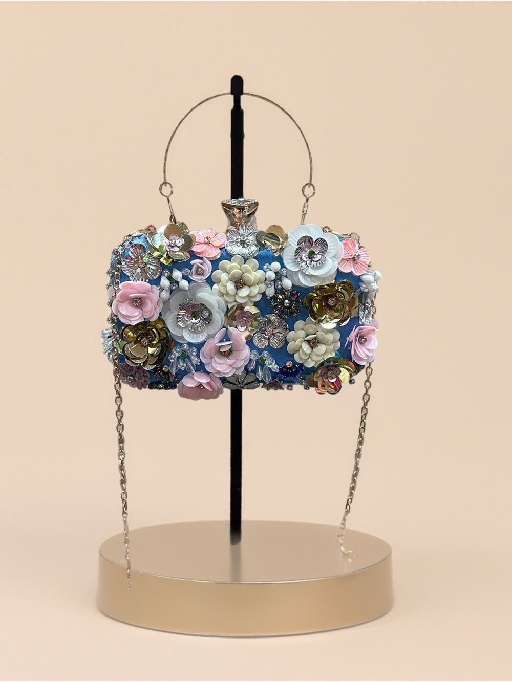 Floral🌸Embellished Handbag - Picture 2 of 5